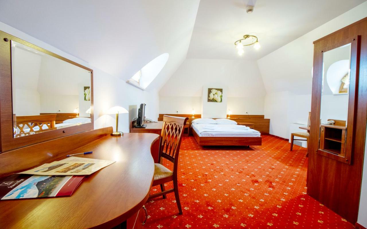 Hotel Stary Mlyn Kozieglowy  Exterior photo