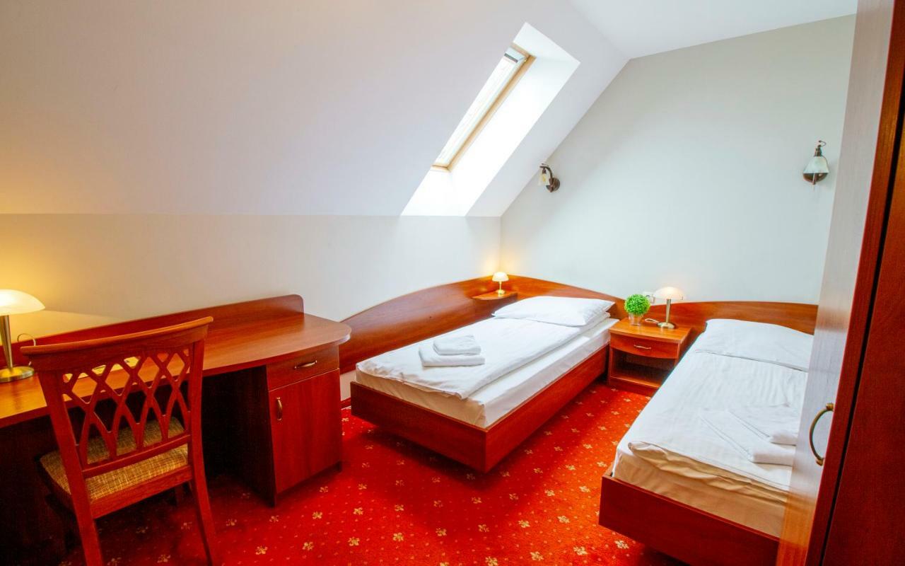 Hotel Stary Mlyn Kozieglowy  Exterior photo