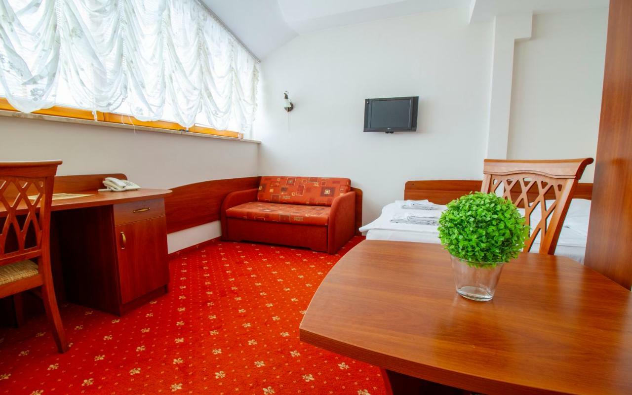 Hotel Stary Mlyn Kozieglowy  Exterior photo